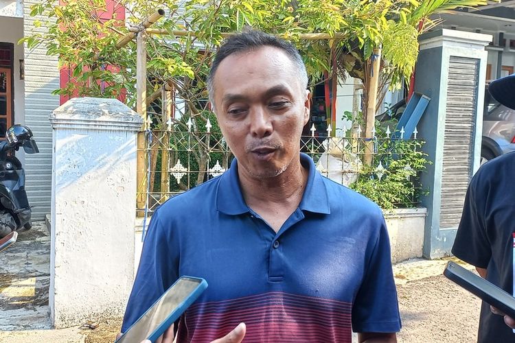 Perwakilan keluarga korban 3 pelajar rombongan Tasikmalaya yang tewas tenggelam di Pangandaran, Iwan Kurniawan, Kamis (7/7/2022).