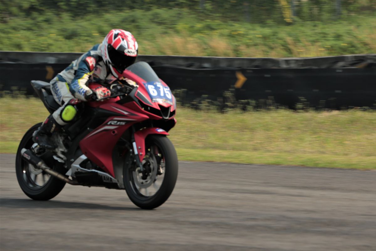 Tips riding pakai motor sport fairing di sirkuit dari M Faerozi