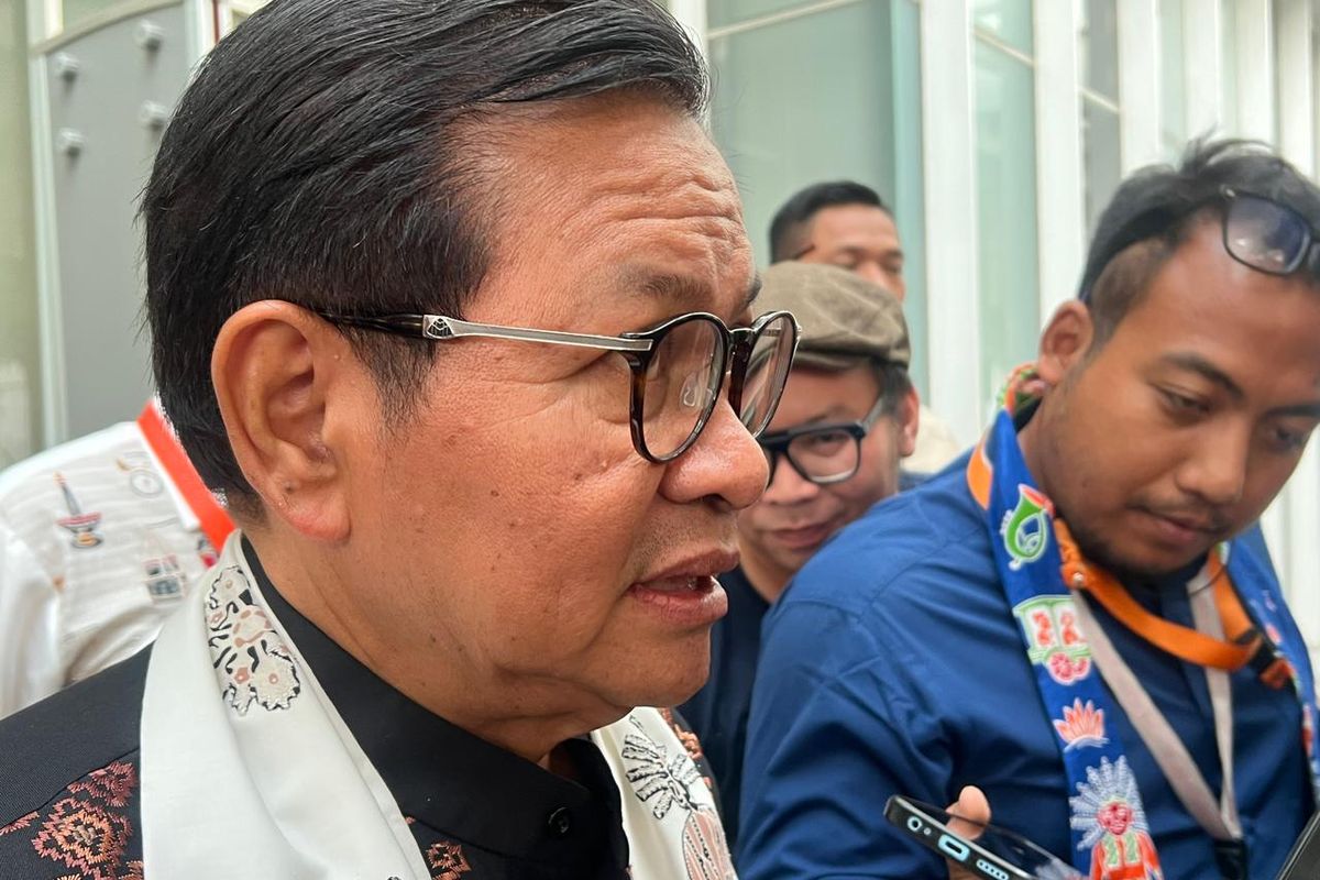 Calon Gubernur (Cagub) DKI Jakarta Nomor Urut 3 Pramono Anung dalam Rakerda DPD REI DKI Jakarta di Jakarta, Kamis (7/11/2024).