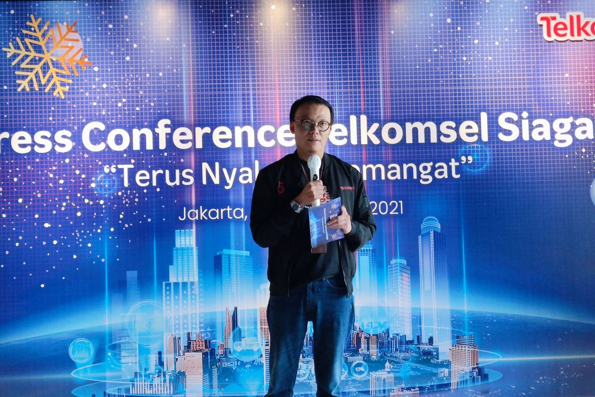 Direktur Network Telkomsel, Nugroho dalam konferensi pers Telkomsel Siaga, Rabu (15/12/2021).