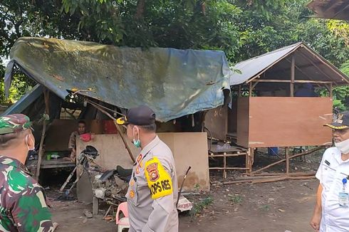 Akhir Bahagia Kakek yang Rela Tinggal di Gubuk Atap Terpal karena Rumah Anak Penuh