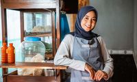 Cerita Pemilik Usaha yang Rekrut Perempuan dalam Kembangkan Bisnis