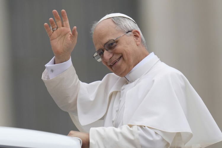 Warga AS Beralih Dukung Paus Leo, Tak Percaya Trump Lagi