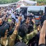 Bupati Karawang Cellica Melayat ke Pemakaman Eril