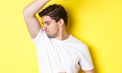 10 Bau Badan yang Menunjukkan Gejala Penyakit