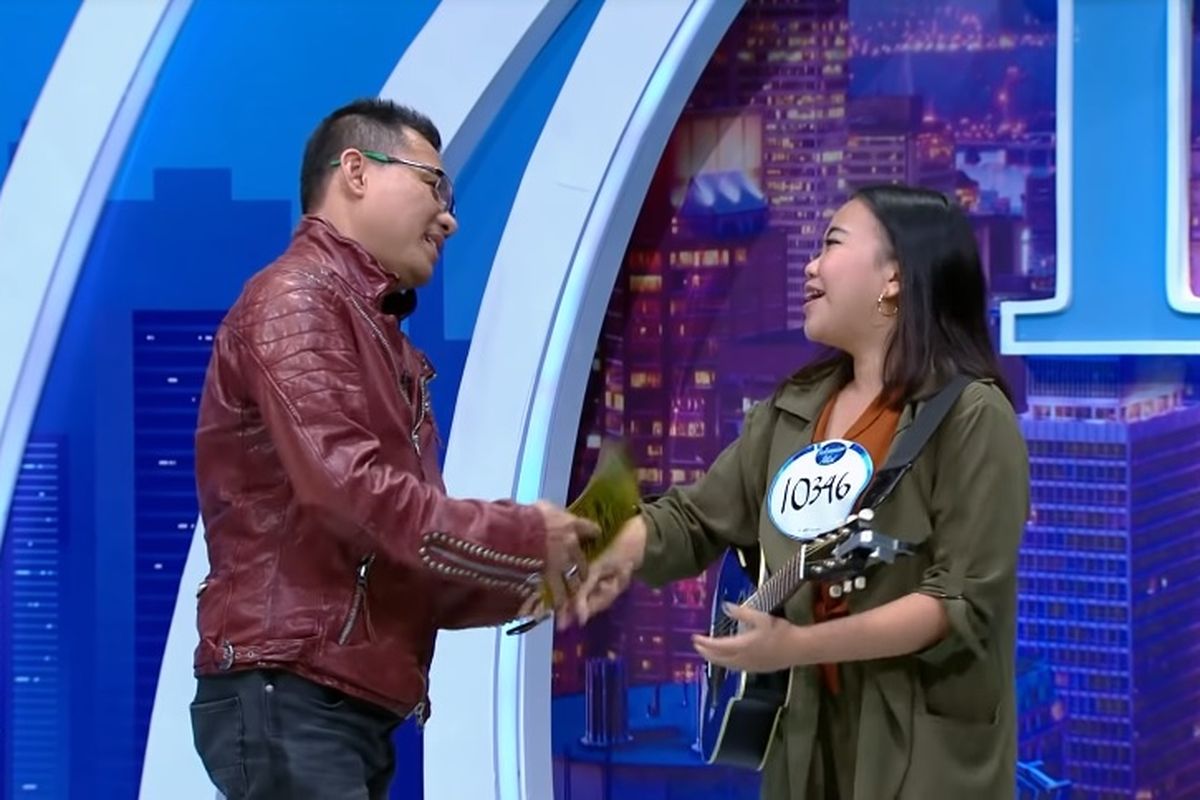 Anang Hermansyah dan kontestan Indonesian Idol X, Priska Utari, yang pernah ditolaknya tujuh tahun lalu.