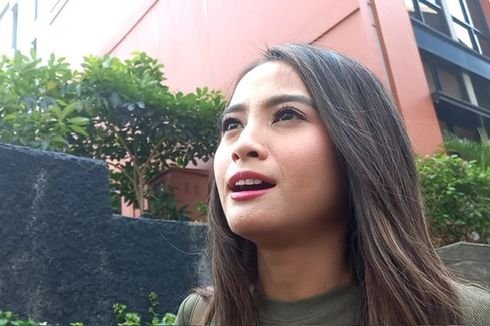 Promo Film di Indonesia, Acha Septriasa Serahkan Pekerjaan Rumah ke Suami