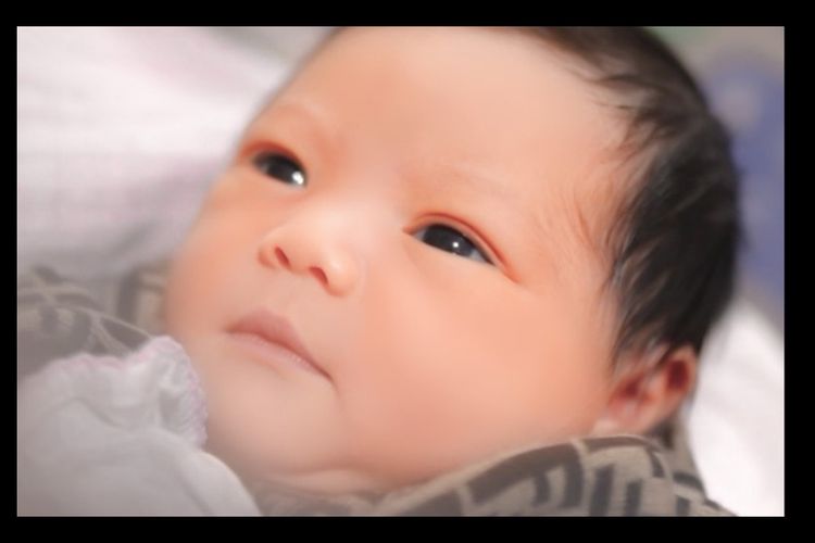 Anak pertama Atta Halilintar dan Aurel Hermansyah, Baby A.
