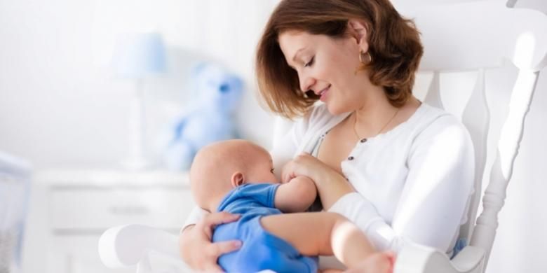 Bayi yang kurang ASI akan menunjukkan beberapa tanda, seperti sedikit mengompol. Bayi umumnya menyusu 8-12 kali atau lebih setiap 24 jam. 