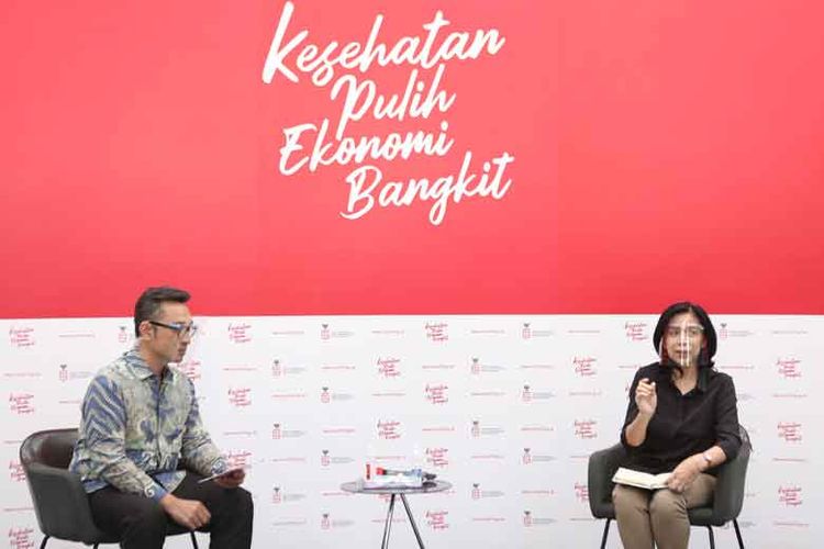 Dr Elizabeth Jane Soepardi MPH hadir dalam dialog produktif untuk membahas permasalahan vaksin dan penanganan virus corona yang diadakan Komite Penanganan Covid-19 dan Pemulihan Ekonomi Nasional (KPCPEN), Kamis (3/12/2020). 