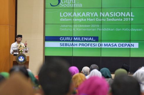 Gaji Guru Honorer Akan Diupayakan Tidak Lagi dari Dana BOS