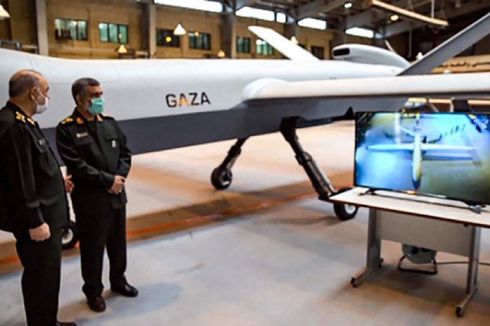 Iran Pamerkan Drone 'Gaza', Bisa Bawa 13 Bom dari Jarak 1.200 Mil