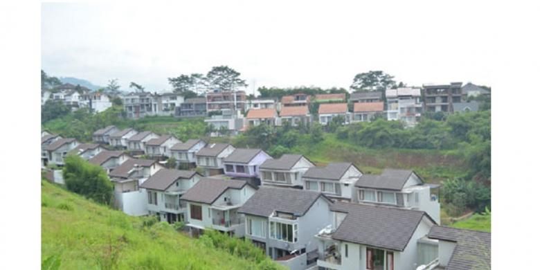 Kawasan Bandung Utara yang dipadati bangunan perumahan dan komersial.