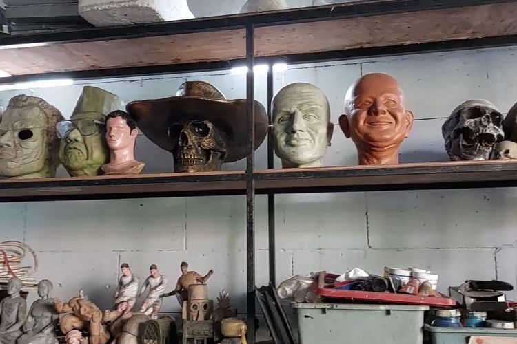 Beberapa karya patung buatan UMKM IND. SOULART asal Kota Malang, Jawa Timur.