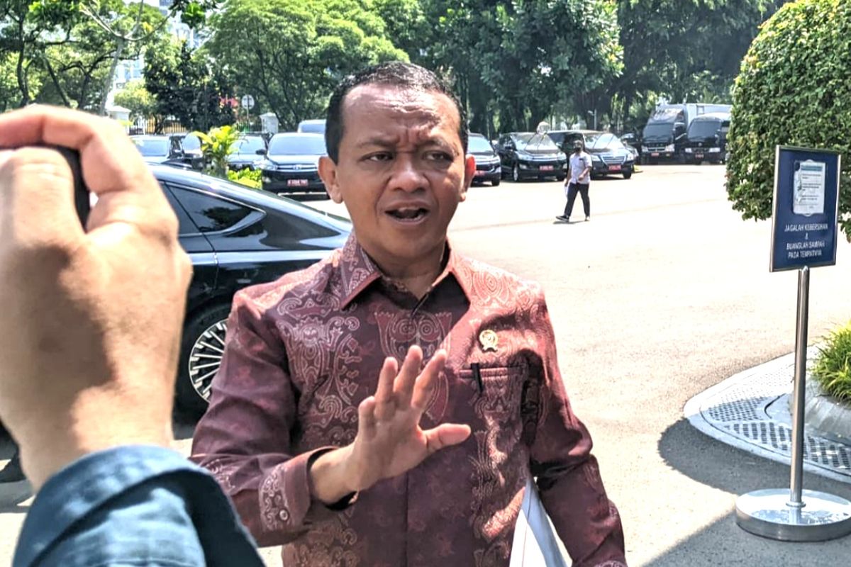 Menteri Investasi/Kepala BKPM Bahlil Lahadalia di Kompleks Istana Kepresidenan, Jakarta, Senin (25/9/2023).