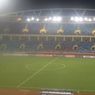 Bersih-bersih Stadion My Dinh, Vietnam Kerahkan Ratusan Mahasiswa