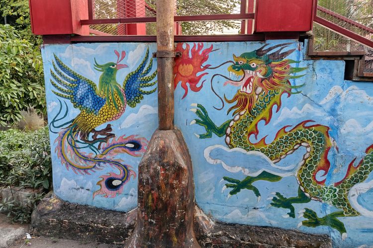 Makna Naga dan Burung Hong di Glodok, Tak Cuma Mural Estetik