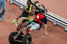 Ditabrak Wartawan, Bolt Juga Kehilangan Sepatu