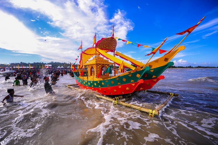 Festival Iraw Tengkayu di Tarakan.