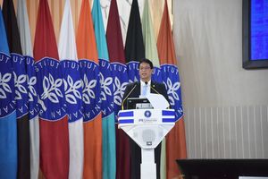 Purbaya Minta Gen Z Tak Malas-malasan demi Dukung Target Pertumbuhan 8 Persen