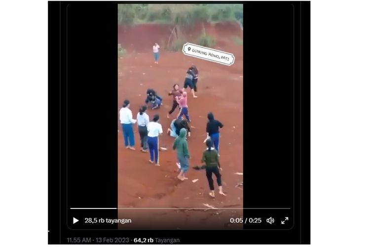 Viral video perkelahian sekelompok remaja perempuan diklaim di Pati