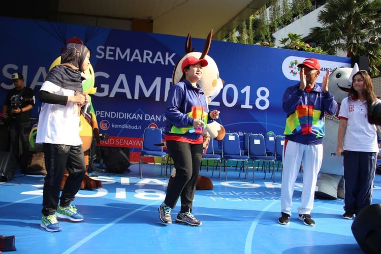 Menko PMK Puan Maharani mengajak seluruh pegawai Kementerian Pendidikan dan Kebudayaan untuk menyukseskan Asian Games 2018, Sabtu (4/8/2018)