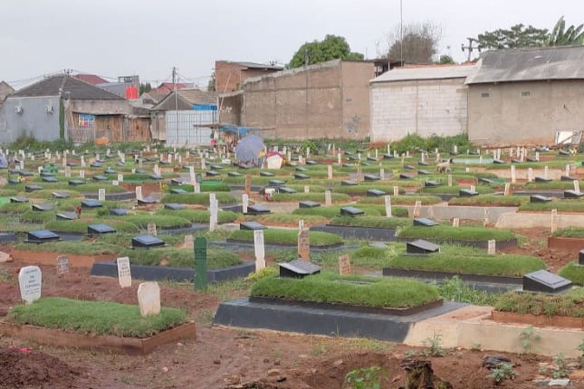 Kondisi makam TPU Mangunjaya setelah diperbaiki, Minggu (14/11/2021)