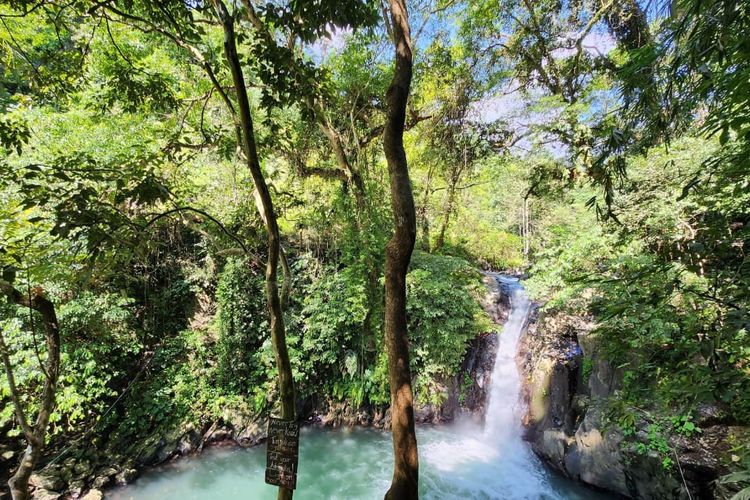 Air Terjun Kroya di Buleleng, Bali, akan menjadi lokasi dihelatnya ronde 1 dan 2 ajang olahraga ekstrem kelas dunia Red Bull Cliff Diving World Series yang akan membuka musim 2026 di Indonesia untuk kali pertama.