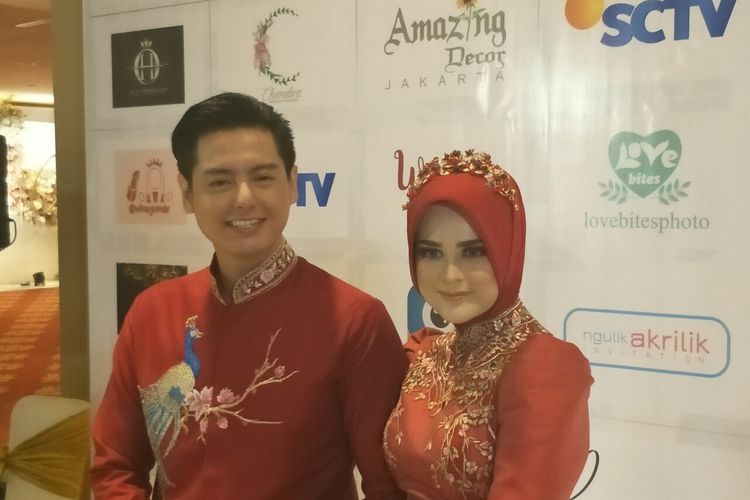 Roger Danuarta dan Cut Meyriska jelang resepsi pernikahan di Ritz Carlton, SCBD, Jakarta Selatan, Minggu (25/8/2019).