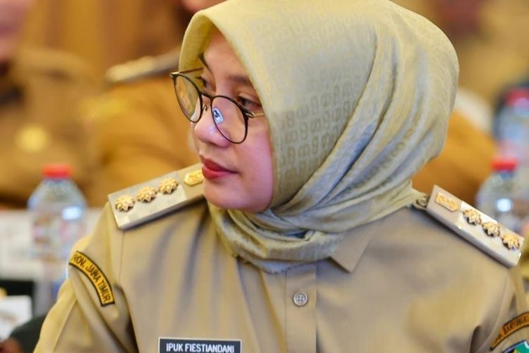 Banyuwangi Larang Sekolah Negeri Pungut Sumbangan dan Jual Seragam