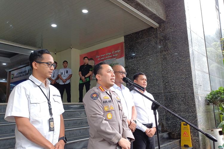 Konferensi pers kasus meninggalnya anak Tamara Tyasmara di Polda Metro Jaya, Rabu (7/2/2024).