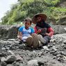 Cerita Sutarti, Menambang Pasir Sambil Dampingi Anak Belajar Online, Cemas dengan Ancaman Letusan Gunung