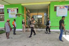 Polisi Buka Palang yang Dipasang Warga di SMA Negeri Yokiwa Jayapura