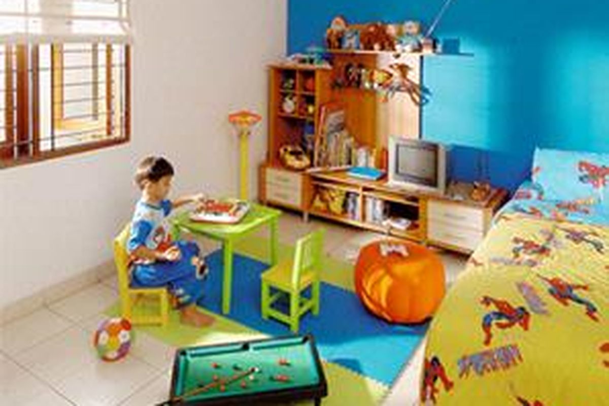 Tak perlu sediakan ruangan khusus untuk area bermain anak. Yang penting, perhatikan penataan interior dan pemilihan furniturnya.