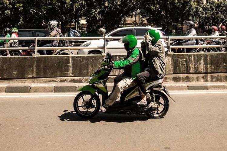 Grab disebut tertarik pakai Honda PCX listrik untuk layanan ojek online.