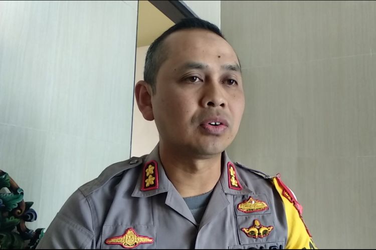 Kapolres Pamekasan AKBP Teguh Wibowo mengaku video yang beredar tentang sosialisasi bahaya khilafah dan HTI tidak utuh.