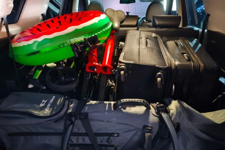 All-New Mitsubishi Destinator memiliki ruang bagasi yang luas.