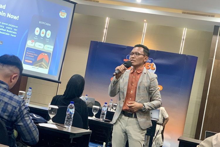 Corporate Communications Strategic of Lion Group, Danang Mandala Prihantoro, dalam konferensi pers BookCabin Travel Fair 2026 di Jakarta Selatan, Selasa (2/6/2026).