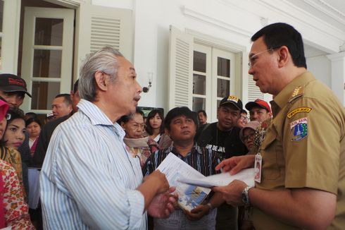 Berita Populer dari Jakarta, Warga Antre Mengadu ke Ahok hingga Bagi-bagi Sembako Pilkada