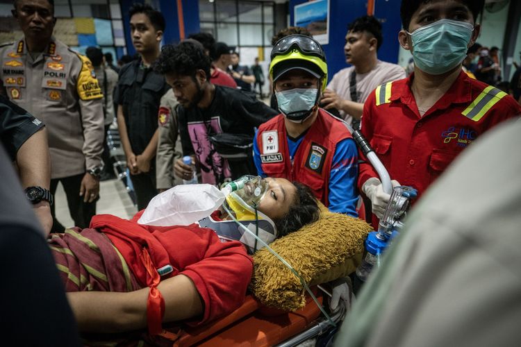 Kapal Virgo Miring Usai Dihantam Ombak di Lambung Kanan, Berakhir Terbalik di Laut Jawa