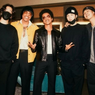 BTS Nonton Konser Duo Bruno Mars dan Anderson .Paak di Las Vegas