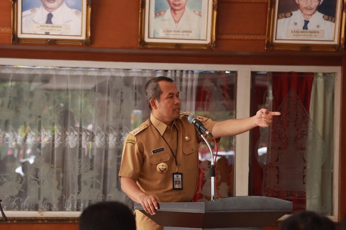 Bupati Wonogiri Joko Sutopo atau yang akrab disapa Bupati Jekek berbicara mengenai penurunan angka stunting yang terjadi di Kabupaten Wonogiri. 