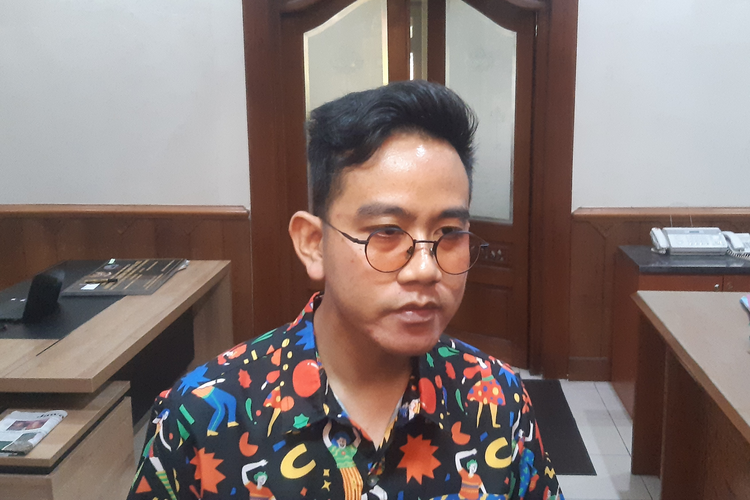Wali Kota Solo, Gibran Rakabuming Raka di Balai Kota Solo, Jawa Tengah, Senin (17/7/2023).