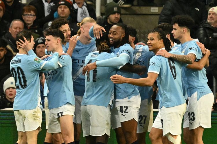 Momen selebrasi gol Antoine Semenyo dalam laga leg pertama semifinal Piala Liga Inggris atau Carabao Cup 2025-2026 Newcastle vs Man City di Stadion St James' Park, 13 Januari 2026.