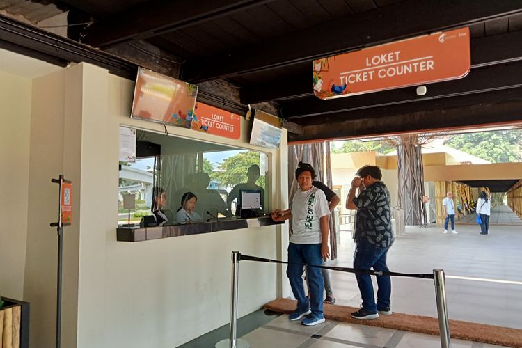 Loket Taman Burung Jagat Satwa Nusantara, Taman Mini Indonesia Indah.