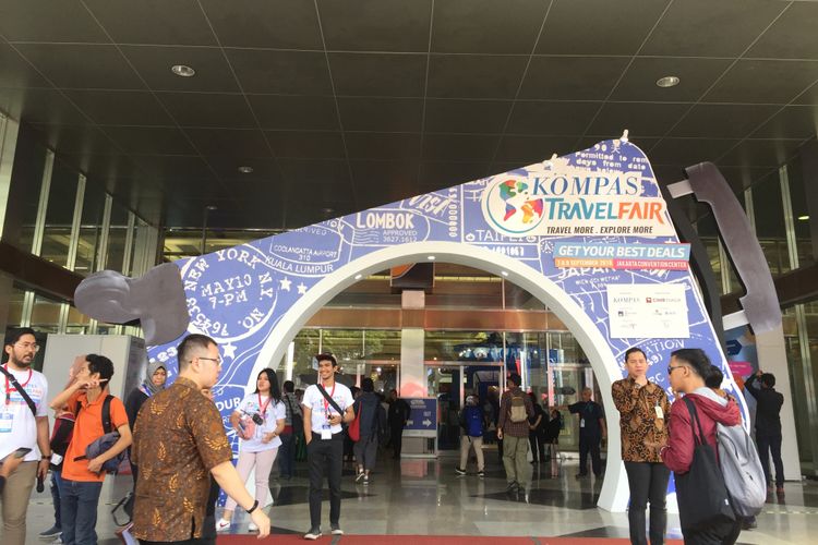 Kompas Travel Fair resmi dibuka di Jakarta Convention Center, Jumat (7/9/2018).