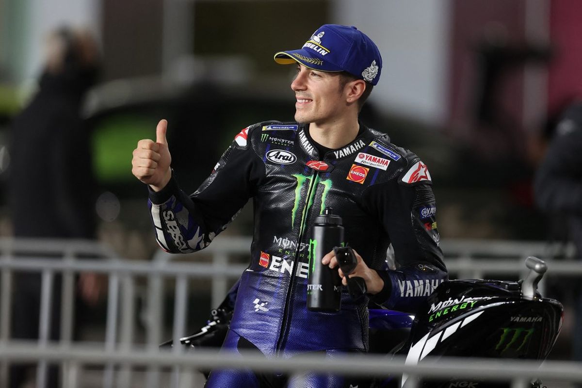 Monster Energy Yamaha MotoGP's Spanish rider Maverick Vinales reacts during the Moto GP Grand Prix of Doha at the Losail International Circuit, in the city of Lusail on April 3, 2021. (Photo by KARIM JAAFAR / AFP)