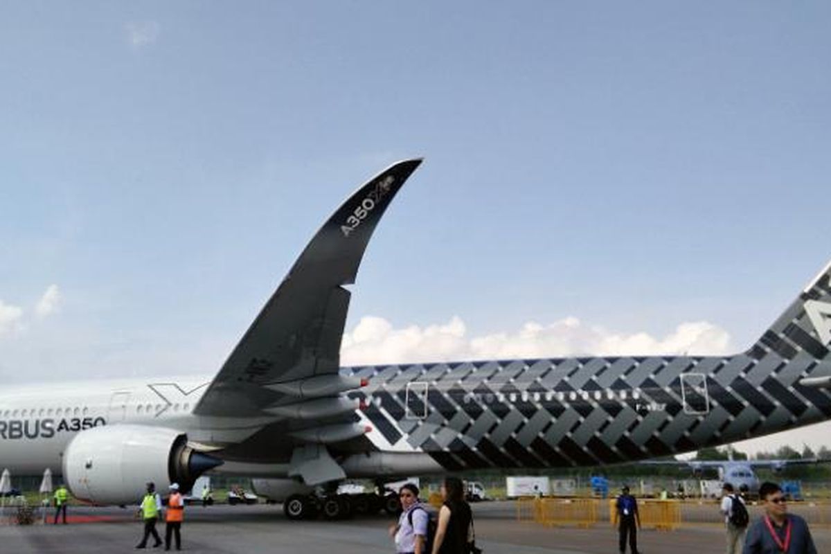 F-WWCF, pesawat uji Airbus A350-900.