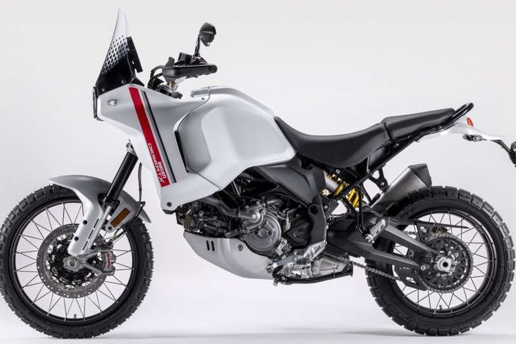 Ducati Desert X 2022 