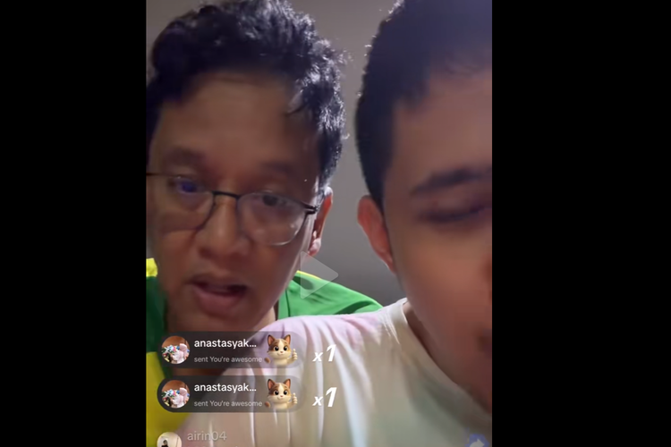 Menkeu Purbaya saat live tiktok bersama putranya membahas banyak hal, salah satunya kisruh kasus DS, penerima LPDP yang pamer paspor anaknya.